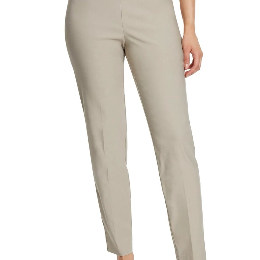 Gloria Vanderbilt Tummy Control Trousers with Sleek Silhouette in Warm Heather